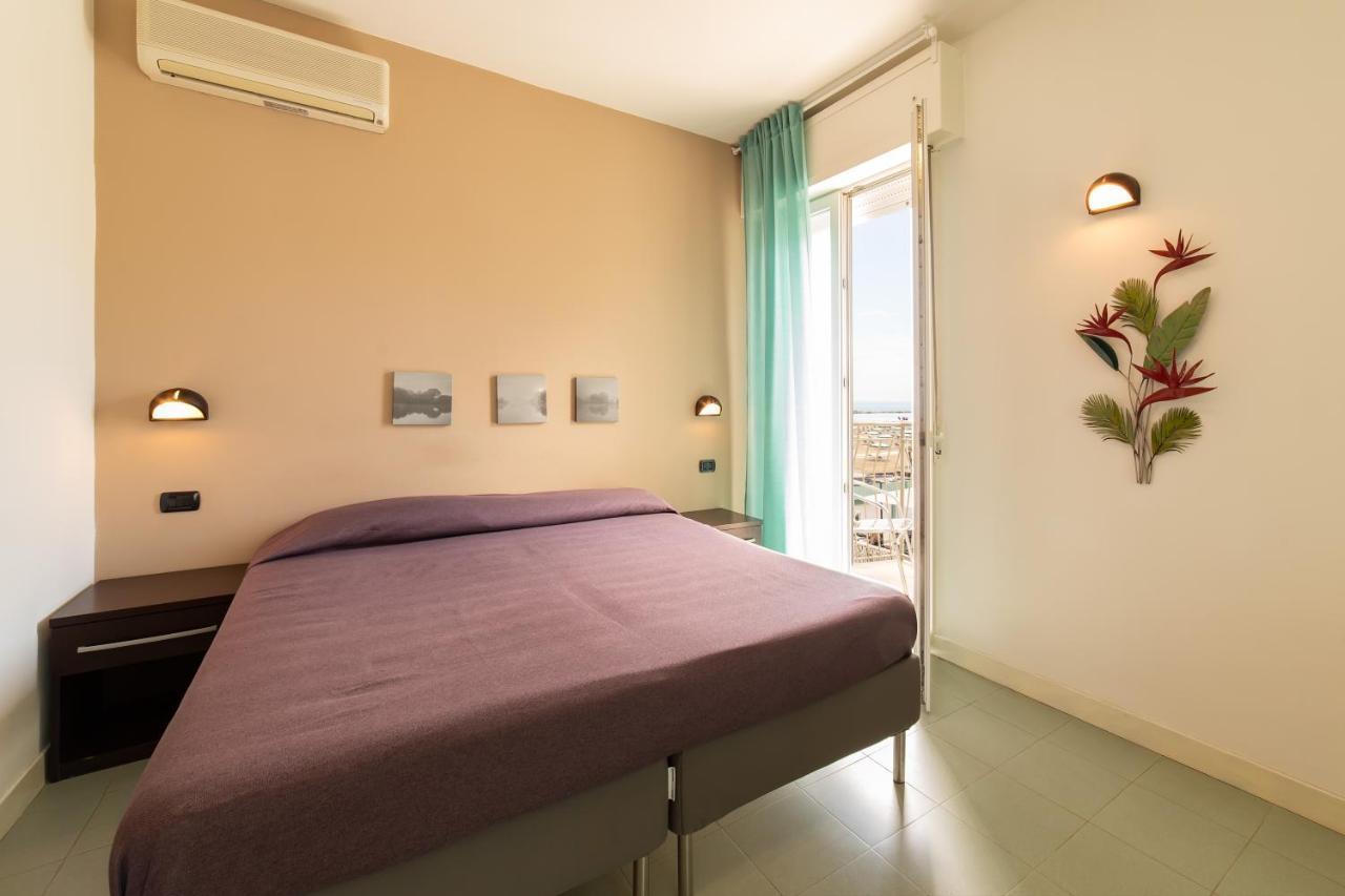 Sun Beach Residence Rimini Bagian luar foto