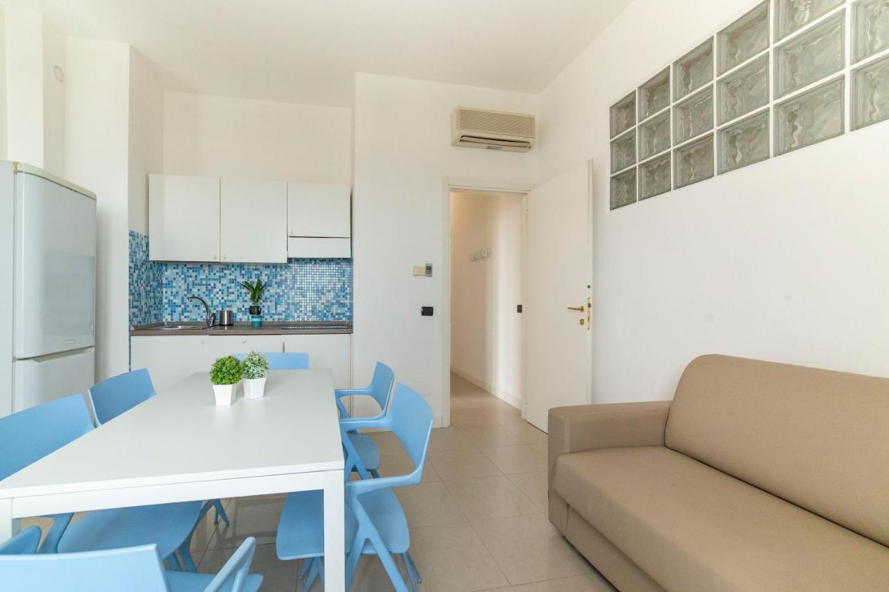 Sun Beach Residence Rimini Bagian luar foto